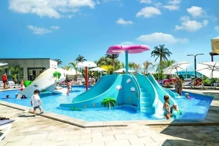 Alezzi Resort Luxury Apartament Prima Linie La Mare Năvodari Zewnętrze zdjęcie